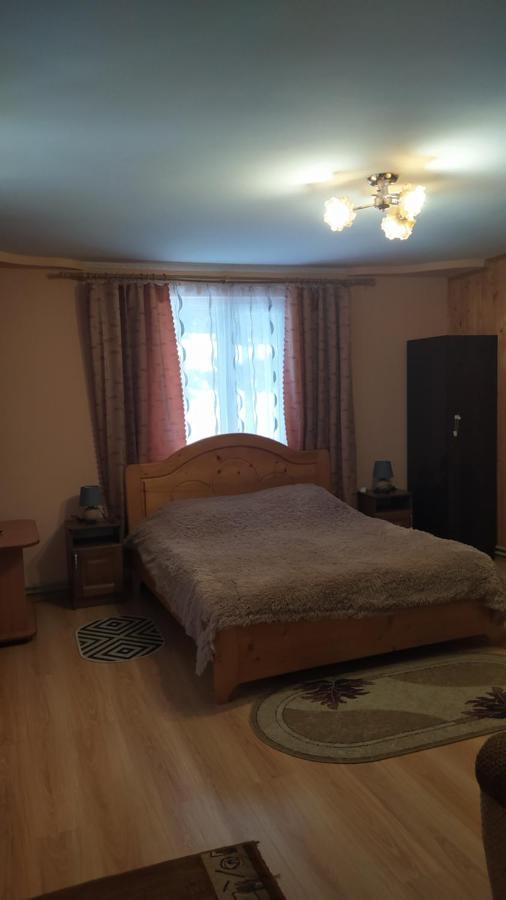 Villa Лісова Казка à Yaremtche Extérieur photo