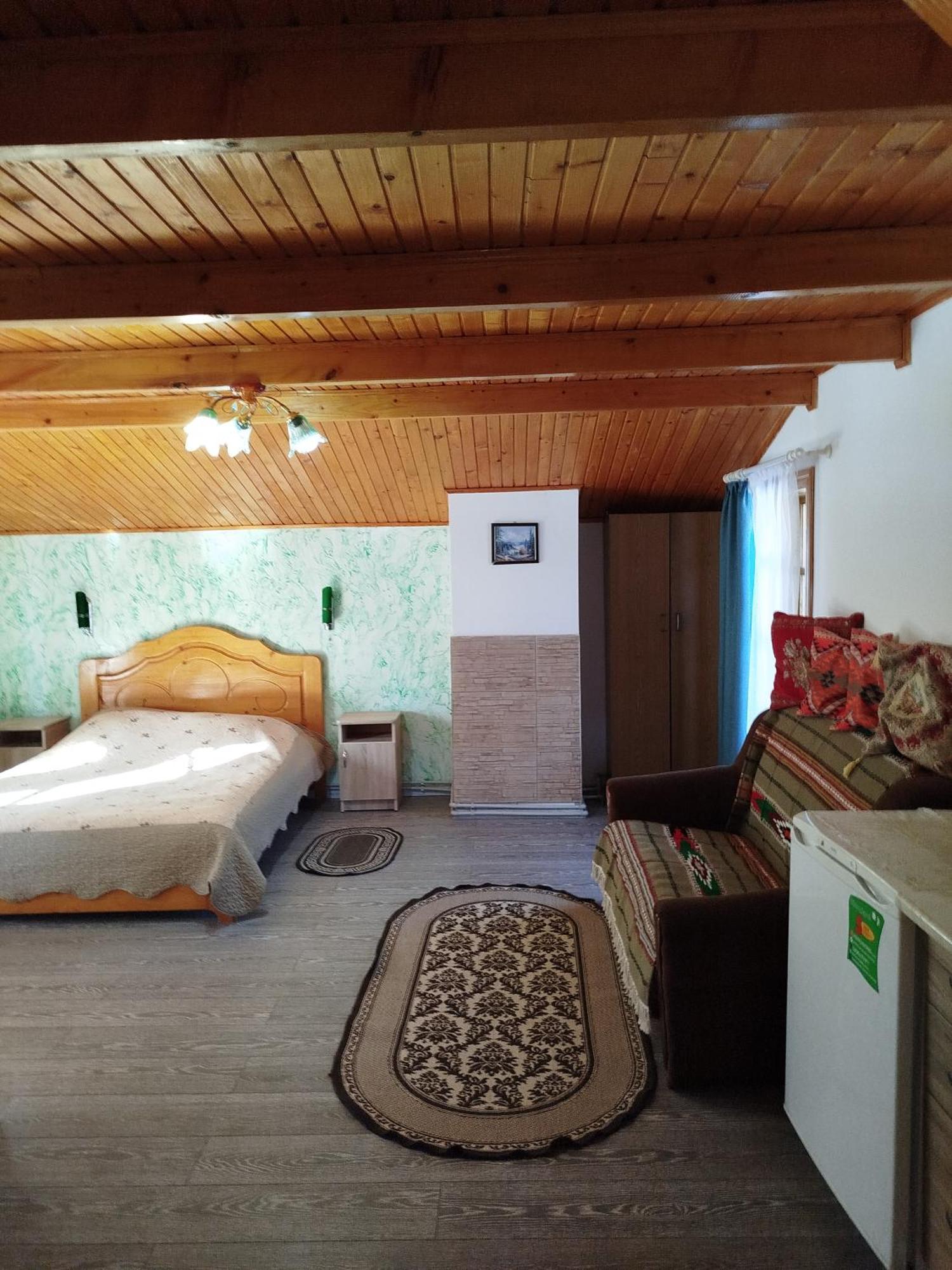 Villa Лісова Казка à Yaremtche Extérieur photo
